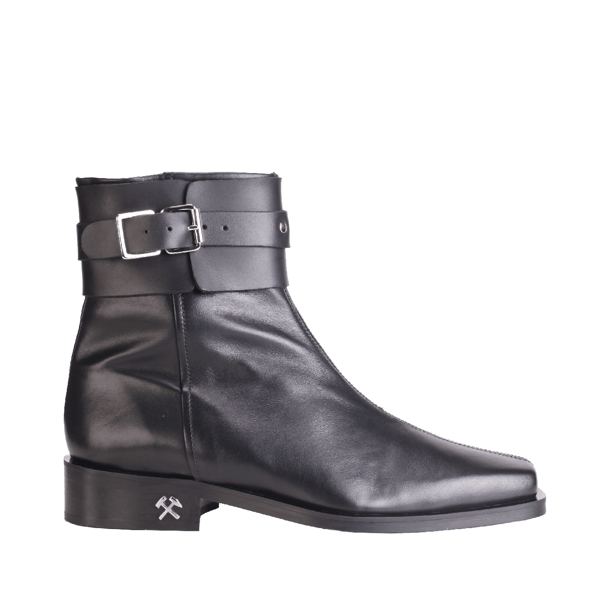  GMBH black boots man