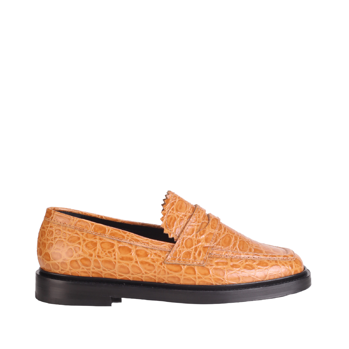 Nicole Saldaña Jay crocodile loafer woman