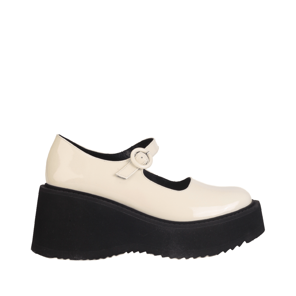 Nicole Saldaña Nina Ivory pump woman