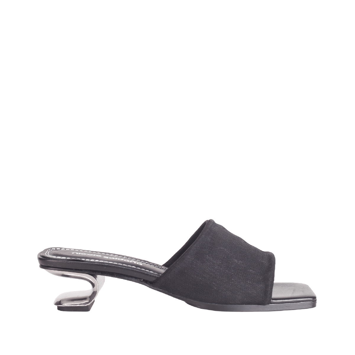 Nicole Saldaña Sarah Black sandals woman