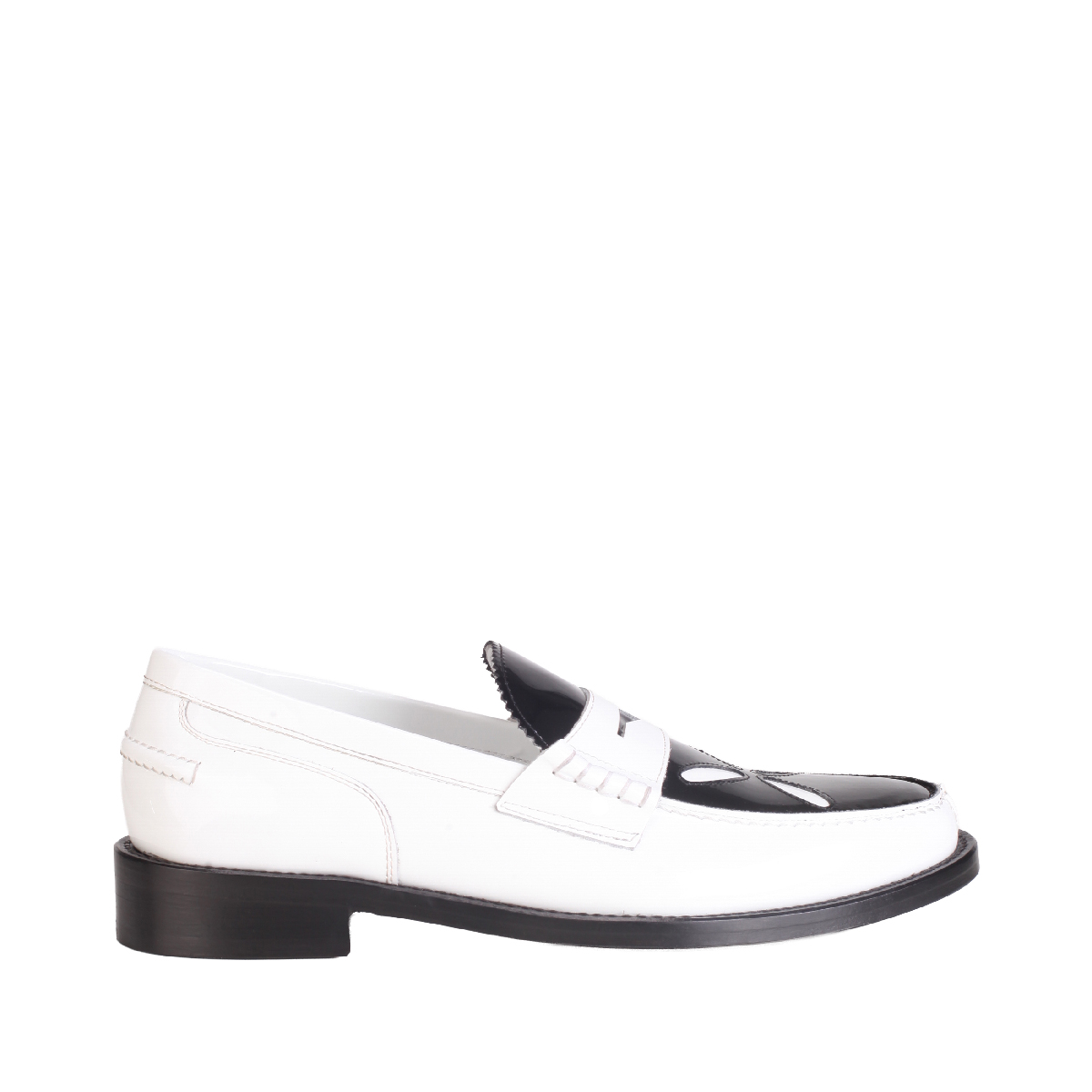 Stefan Cooke black white loafer man 