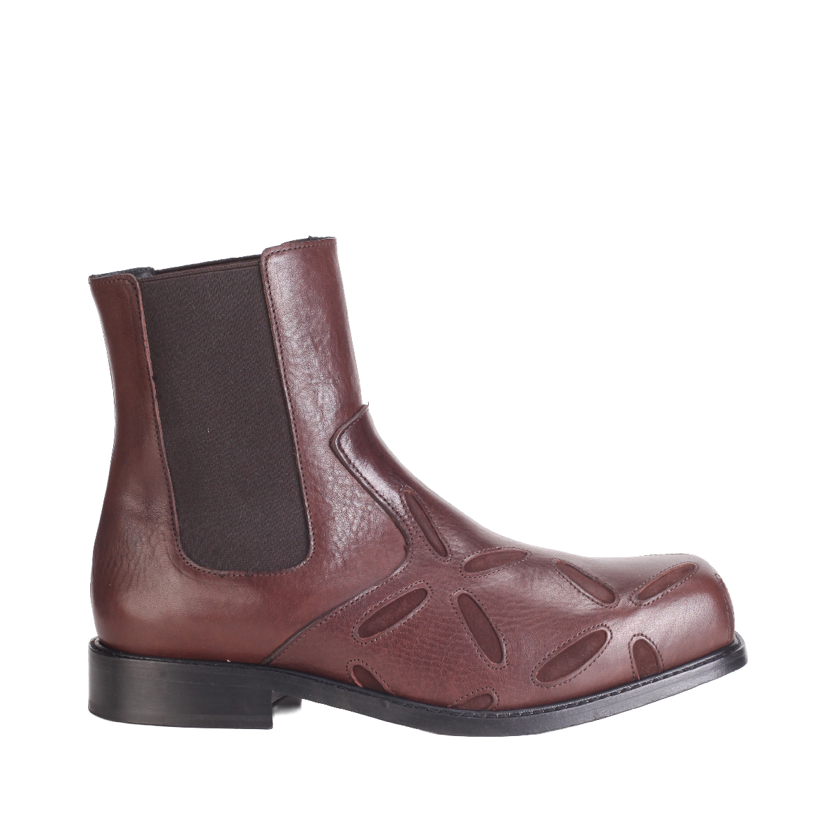 Stefan Cooke brown chelsea boots man 