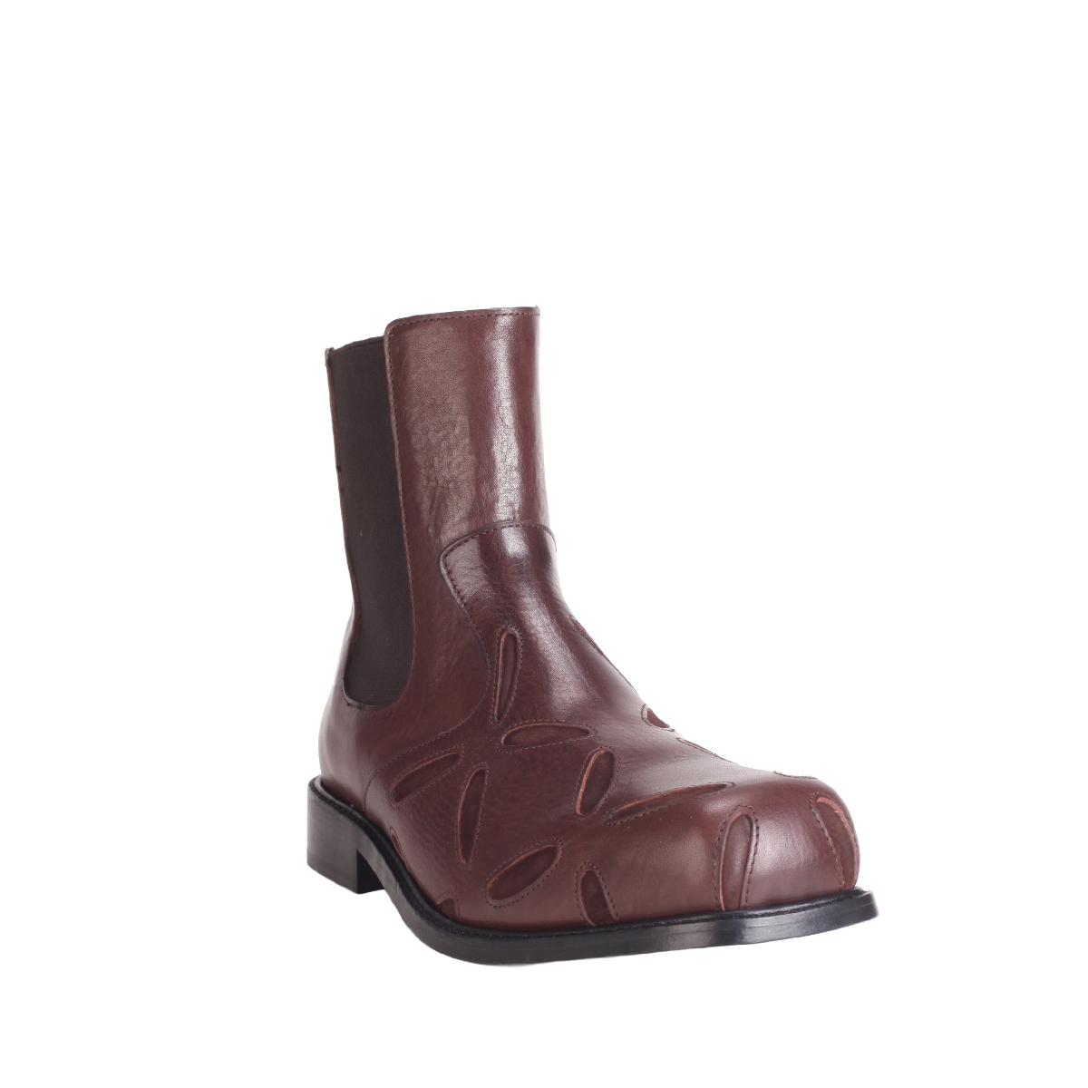 Stefan Cooke brown chelsea boots man 