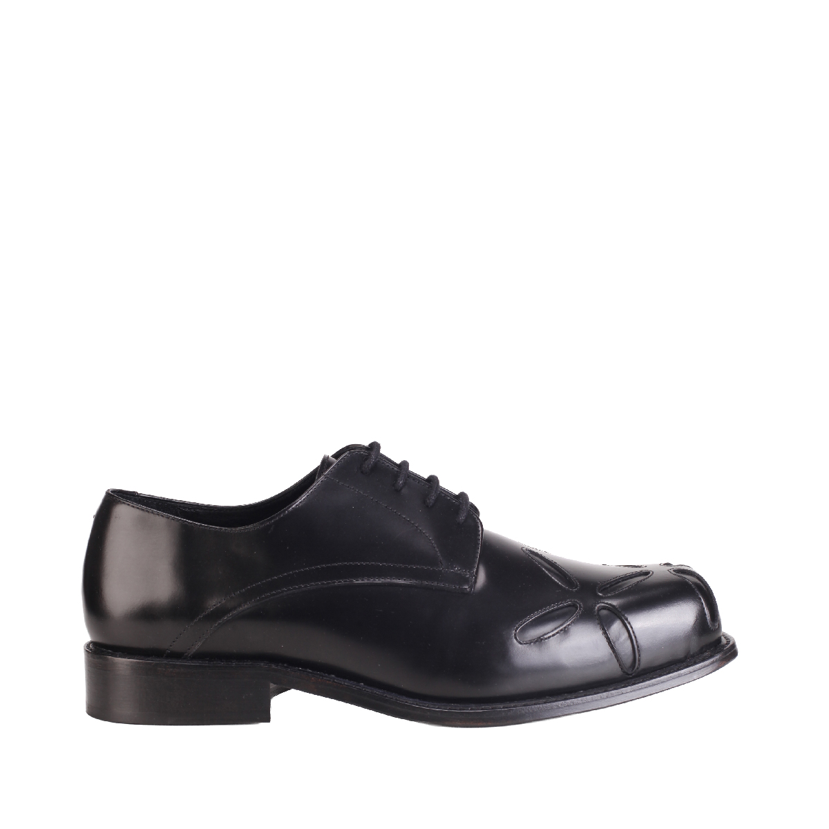 Slashed shoes black men 