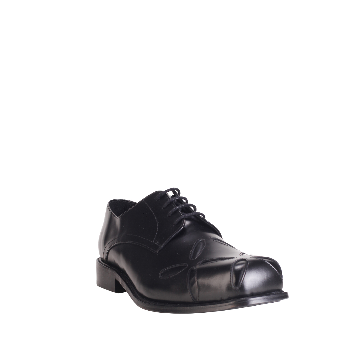  Slashed shoes black men 